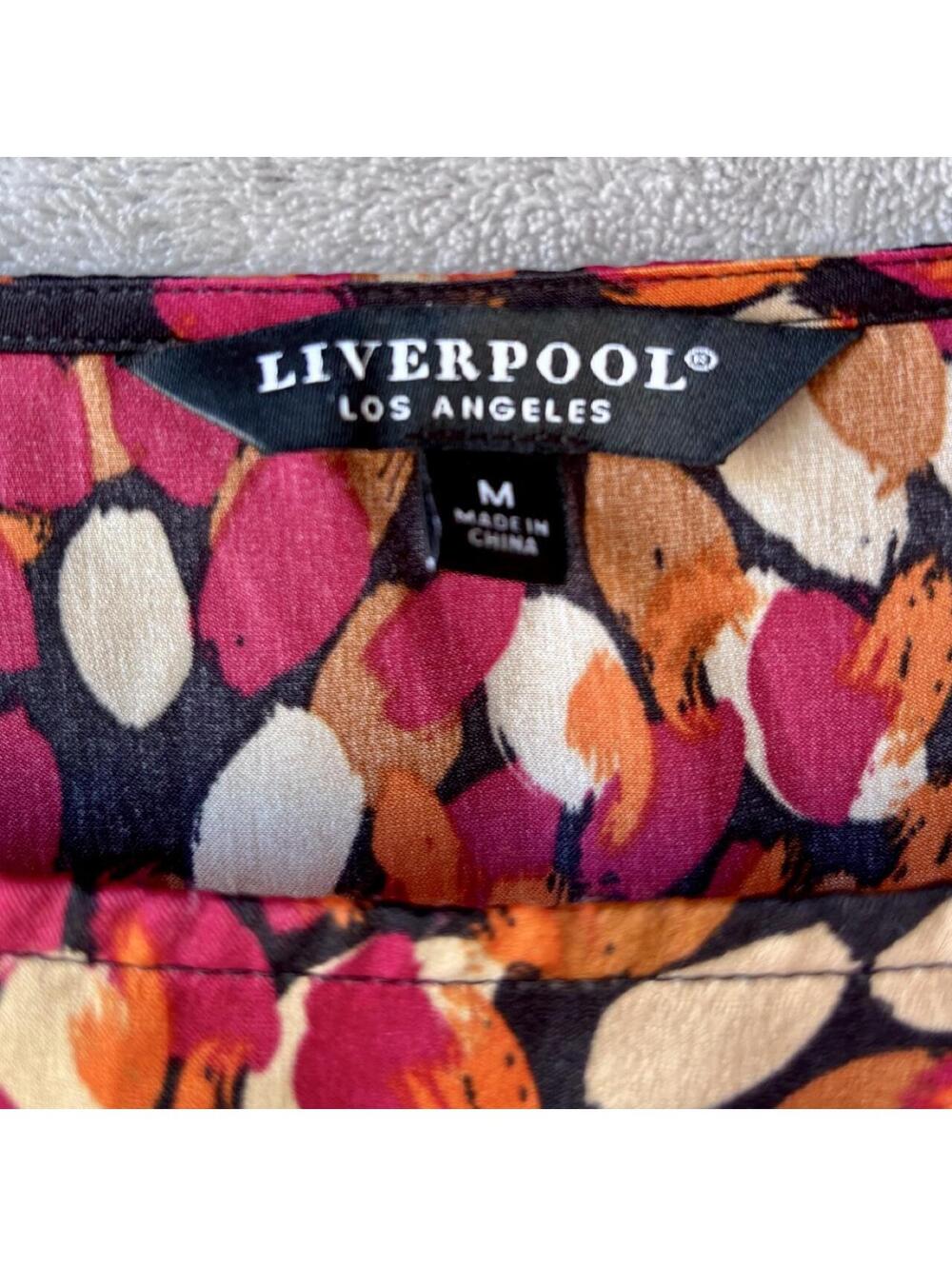 Liverpool Los Angeles "Petal Print Puff Sleeve Blouse" Size M.